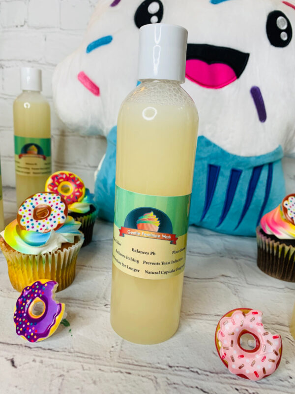 Gentle Vanilla Cupcake Feminine Wash - Image 5